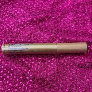 SeneGence LashSense Volumelténse Mascara - Gold Tube
